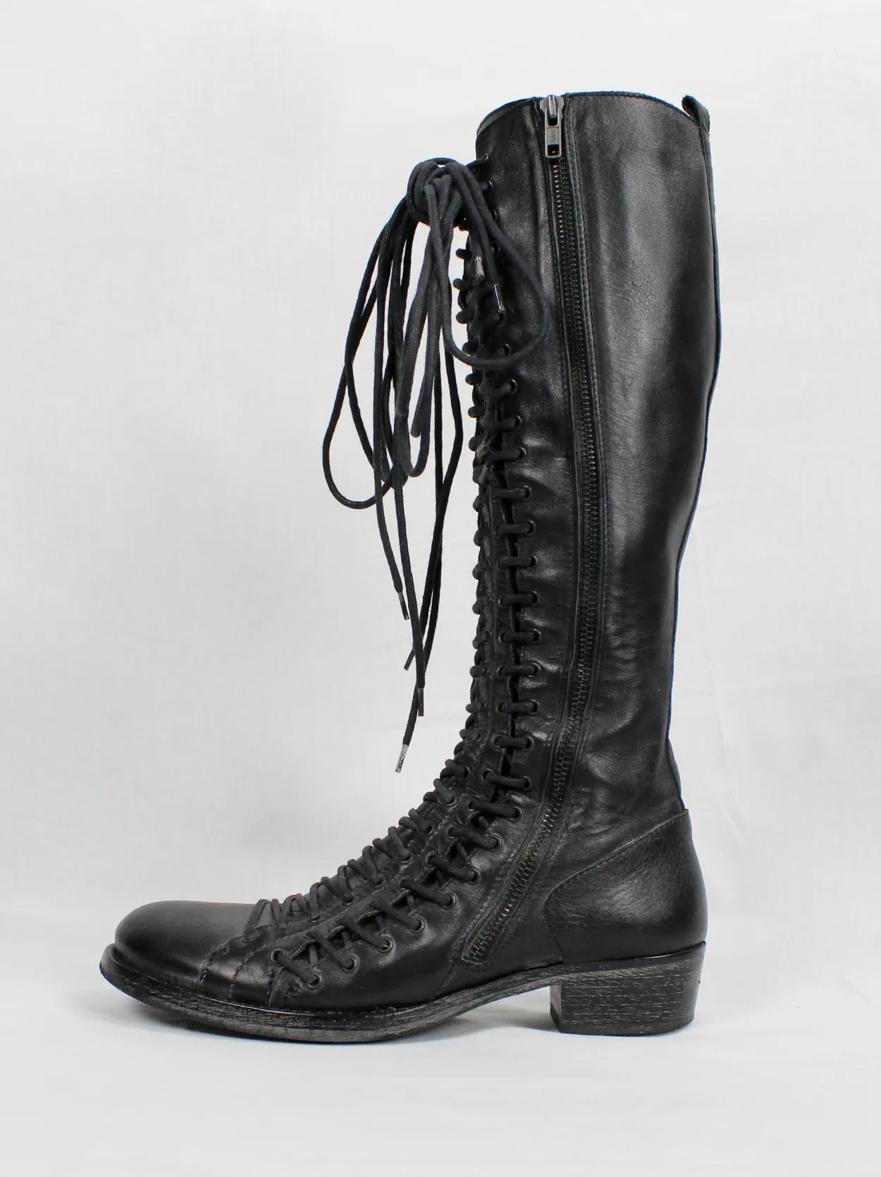 Ann Demeulemeester black tall boots with triple laces and low wooden heel (38.5) — fall 2008