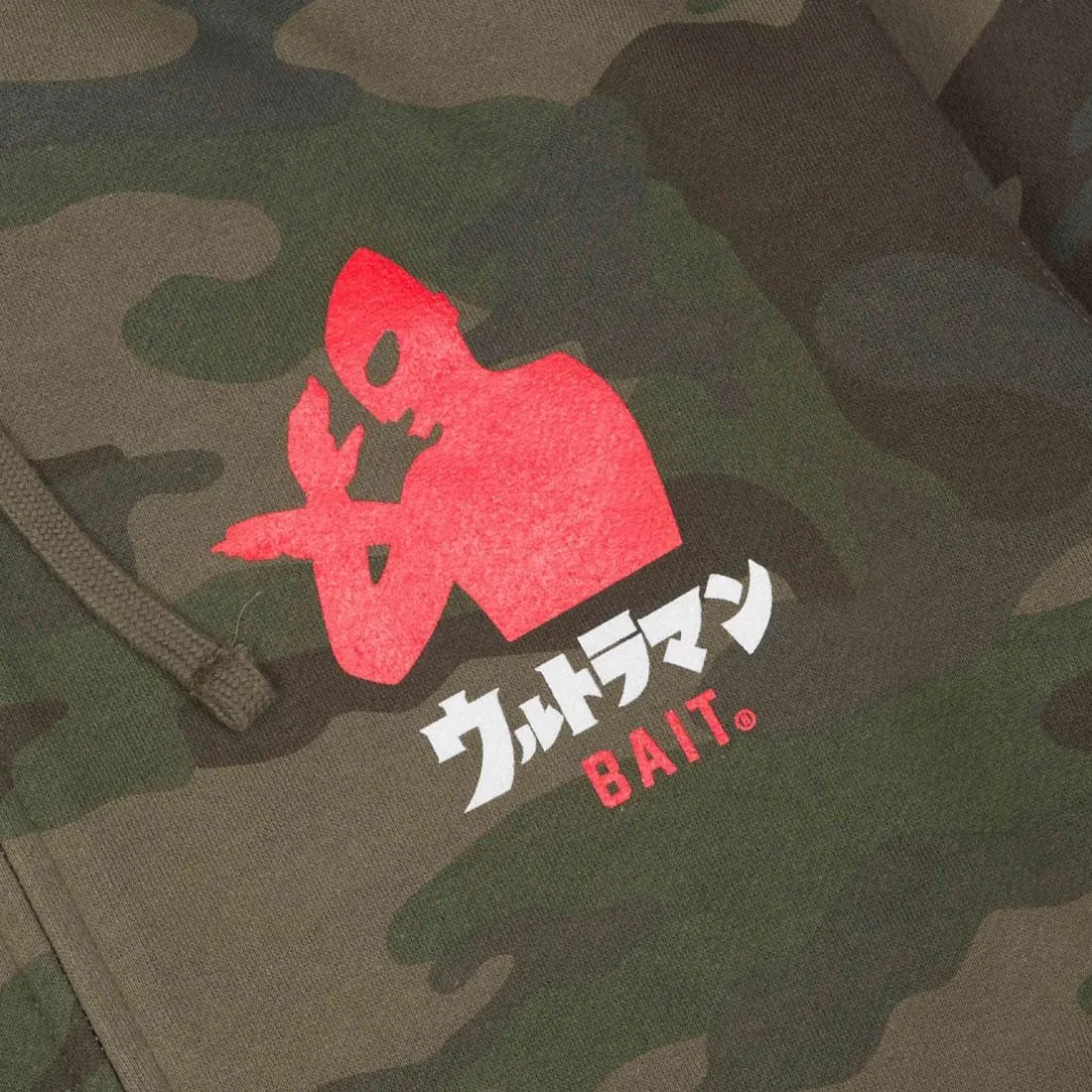 BAIT x Ultraman Men Specium Ray Zip Hoody (camo)