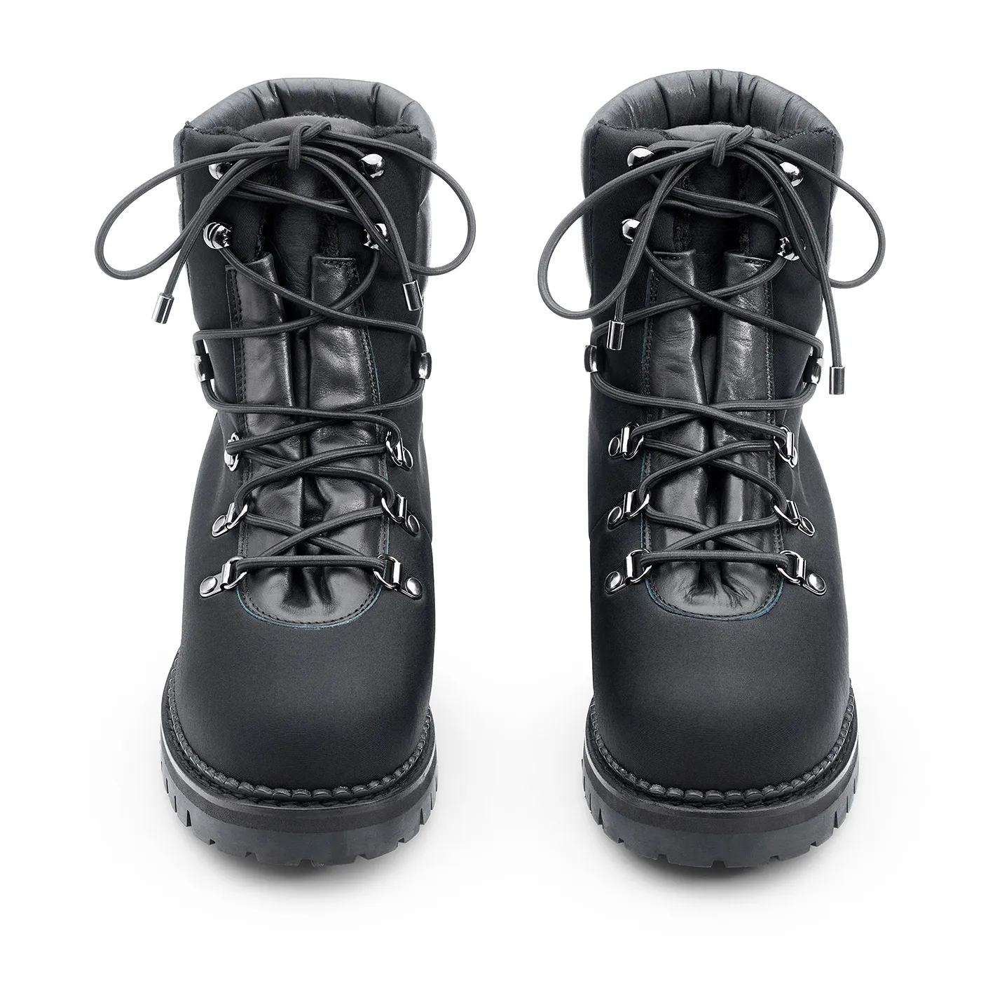 Sapporo Black Tech Boot