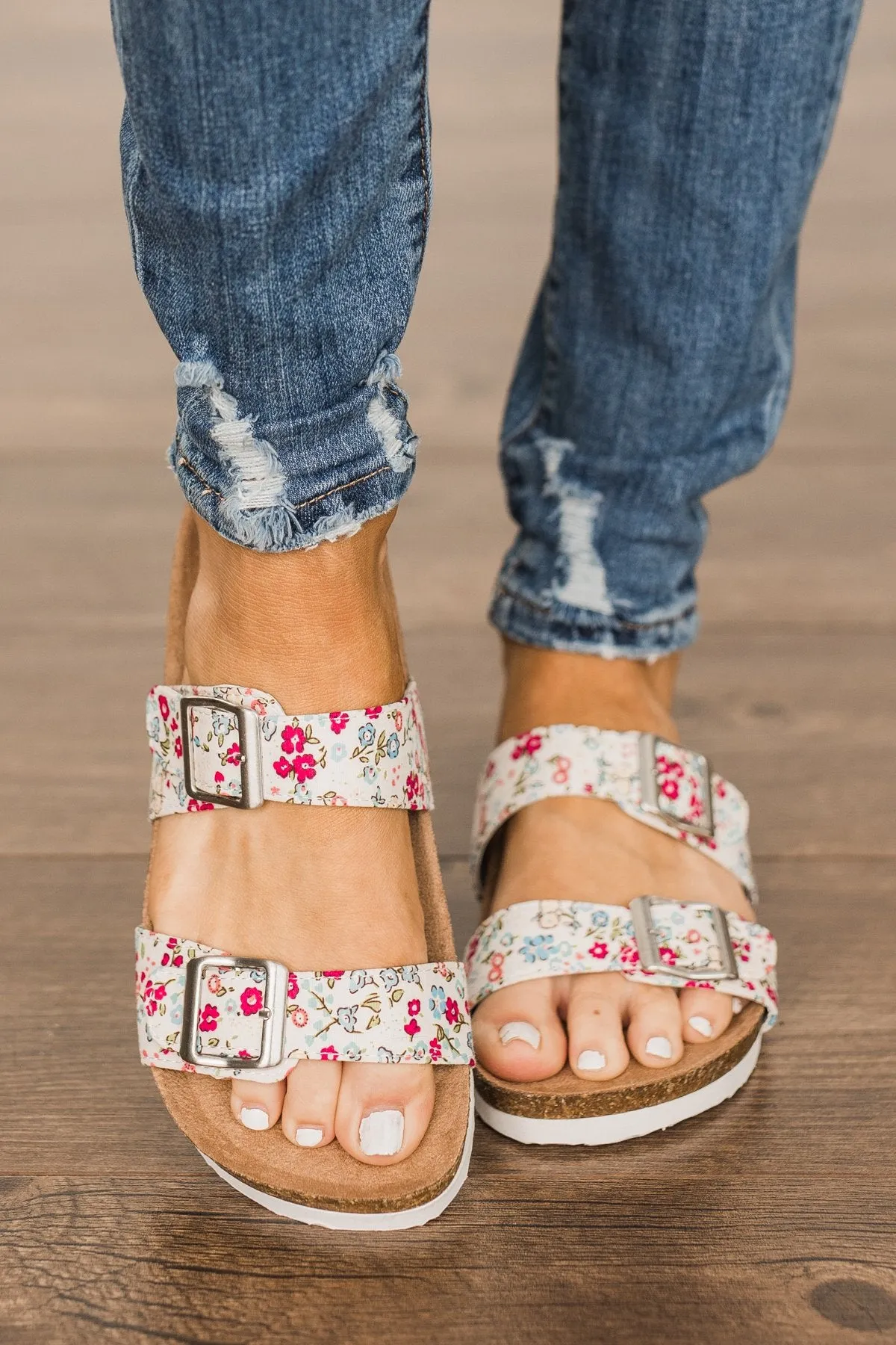 Soda Dunya Sandals- Multi Magenta