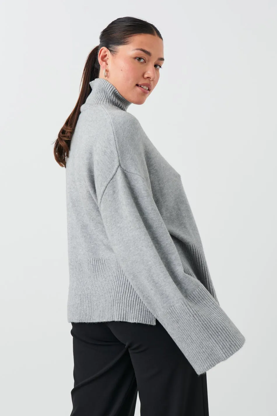 Turtleneck knitted sweater